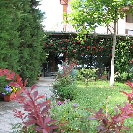 Семеен Хотел Къща Тодорови Stara Zagora Exterior photo