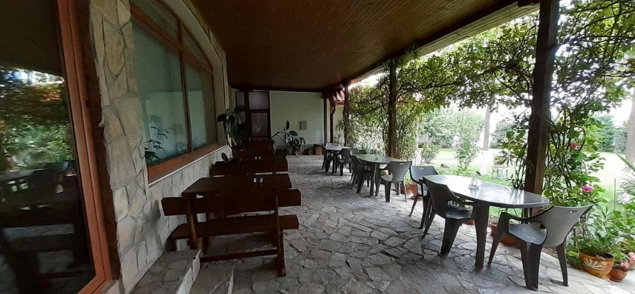 Семеен Хотел Къща Тодорови Stara Zagora Exterior photo